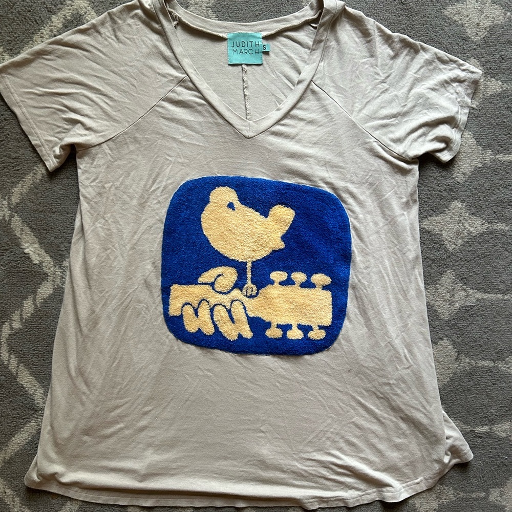 Judith March bird and guitar boho shirt size M